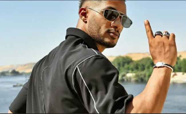 محمد رمضان يتجاهل الانتقادات ويفاجئ الجمهور بلقب جديد…فما القصة؟!