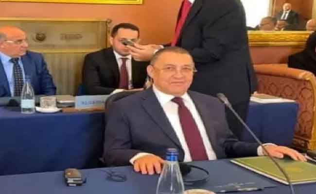 مراد يدعو في اللقاء التنسيقي الرباعي بنابولي إلى ضرورة اعتماد مقاربة جماعية لمعالجة الهجرة غير الشرعية