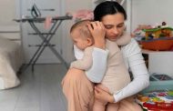لماذا تجدين صعوبة في تنويم طفلك خصوصاً عند بلوغه شهره السادس؟