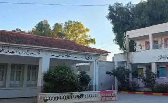 تسجيل تسمم 17 تلميذا بمدرسة ابتدائية بأم البواقي