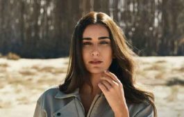 ظهور مميز لـ أمينة خليل على ريد كاربت مهرجان كان السينمائي2025...