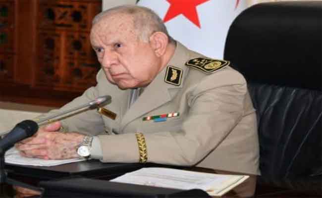 رئاسة شنقريحة أشغال الاجتماع السنوي لإطارات المنشآت العسكرية