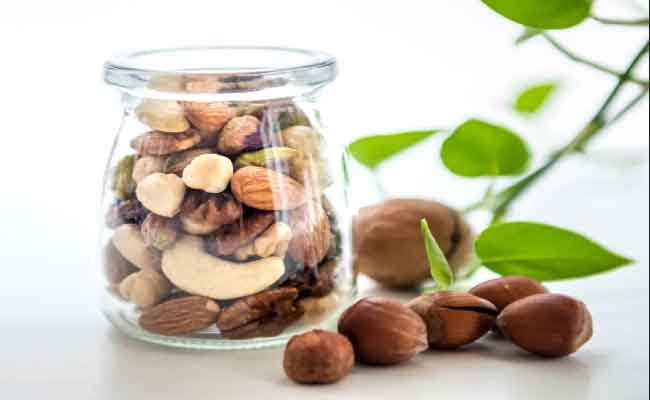 فوائد الكرياتين للجسم وعلاقته بالعضلات عند استخدام إبر التنحيف؟