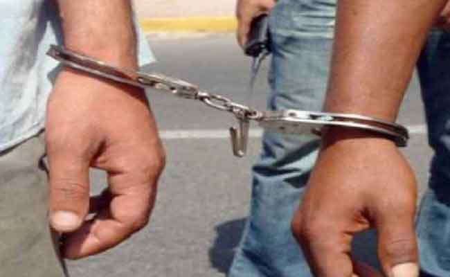 حبس شخصين تورطا في ألعاب الحظ و القمار الإلكتروني بتسكريوت ببجاية