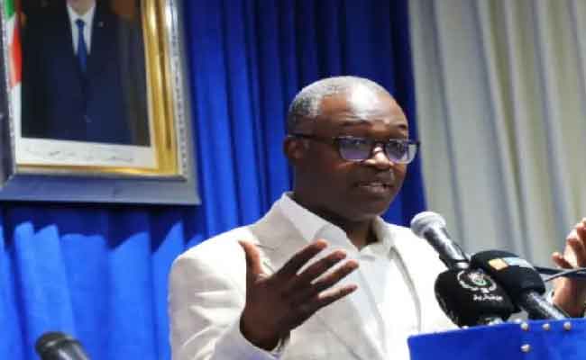 إشراف حيداوي على الافتتاح الرسمي للطبعة الثانية. من دورة القادة الشباب