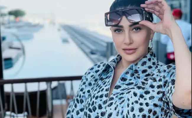 غادة عبد الرازق تلتقي أحمد السقا في أحمد وأحمد…وهذه طبيعة علاقتهما