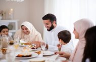 كيف تعلمين طفلك قيم العطاء والتضحية في عيد الأضحى؟