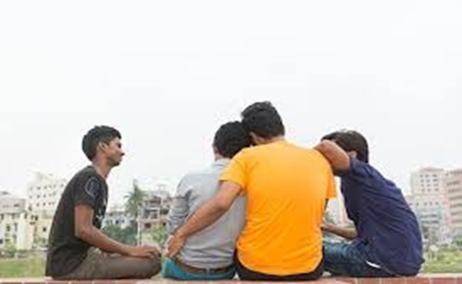 عصابة الجنرالات تريد اجيالا من المخنثين والعلمانيين في الجزائر لتسهل السيطرة عليهم