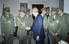 هكذا يقود الجنرالات الجزائر إلى الهاوية