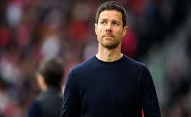 ريال مدريد يعلن رسميا تعيين تشابي ألونسو مدربا للفريق...