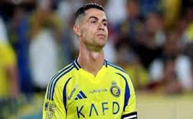 مفاجأة...الأهلي السعودي ينافس الهلال بقوة في صفقة رونالدو