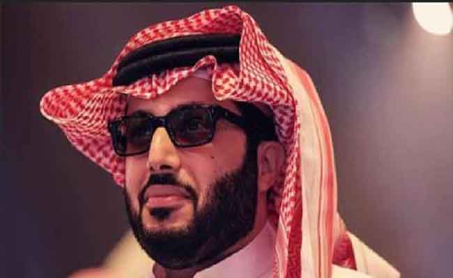 تركي آل الشيخ يشوق متابعيه للجزء الثالث من فيلم الفيل الأزرق…