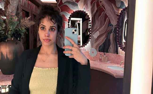 هل انتهى خلاف عمرو دياب مع ابنته نور؟