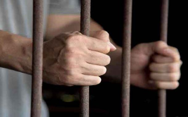 السمسرة في دفاتر الحج تدين صاحب وكالة سياحية بـ3 سنوات حبسا نافذا وآخر بـ7 سنوات 