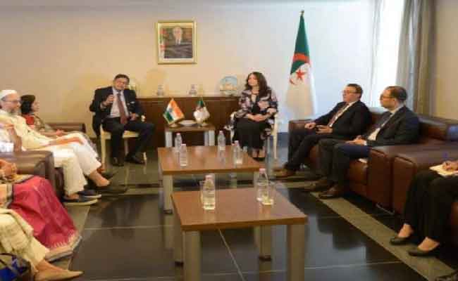 استقبال منصوري المبعوث الخاص لرئيس وزراء الهند