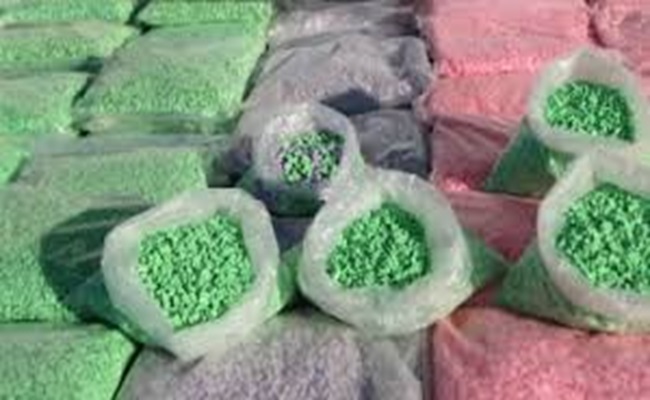 مصادرة أكثر من 300 ألف قرص 