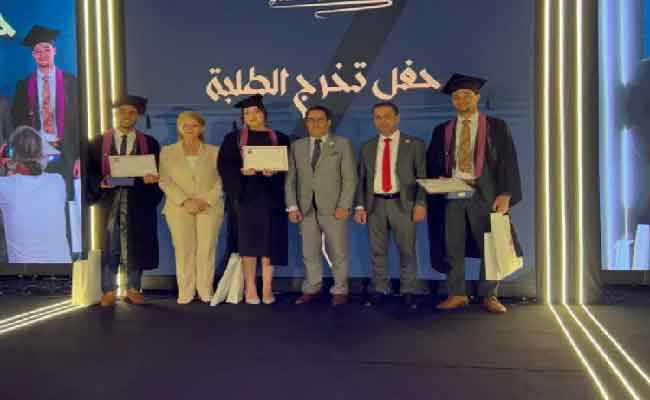 إشراف مداحي على حفل تخرج طلبة المدرسة الوطنية للفندقة والإطعام