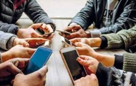 هل يحسن حظر الهواتف الذكية في المدارس من التركيز؟