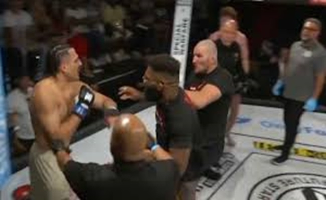 مقاتل UFC سابق يهاجم زميله داخل الحلبة...