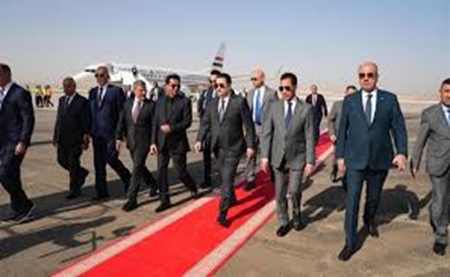 العراق يفتتح مطار الموصل بعد أعوام من دحر داعش