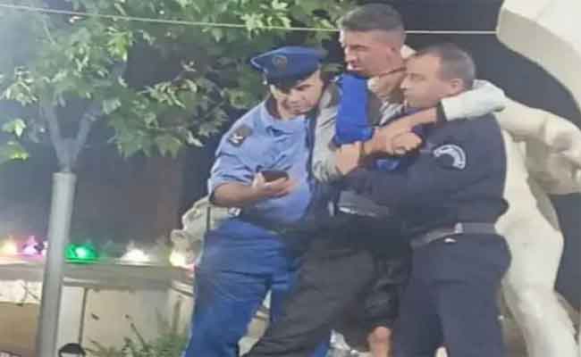 الحكم على الشخص الذي حطم تمثال عين فوارة بسطيف بـ10 سنوات حبسا نافذا