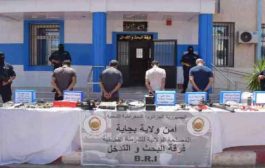تفكيك شبكة إجرامية تحترف التصنيع والإتجار بالأسلحة النارية ببجاية