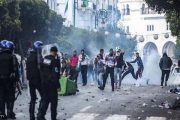 انتفاضة الجياع والعطشى تهدد عرش الجنرالات في الجزائر الجديدة