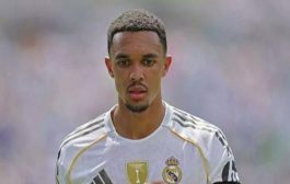 استبعاد أرنولد من قائمة منتخب إنجلترا...