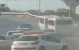فيديو متداول يطيح بسائقي حافلتين قاما بمناورات خطيرة بالبليدة