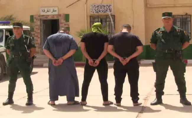 الإطاحة بشبكة إجرامية تحترف سرقة المواشي وذبحها في مذبح سري بغرداية