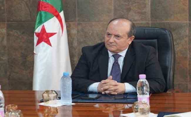 غريب يعاين آخر التحضيرات لمعرض التجارة البينية الافريقية بقصر المعارض