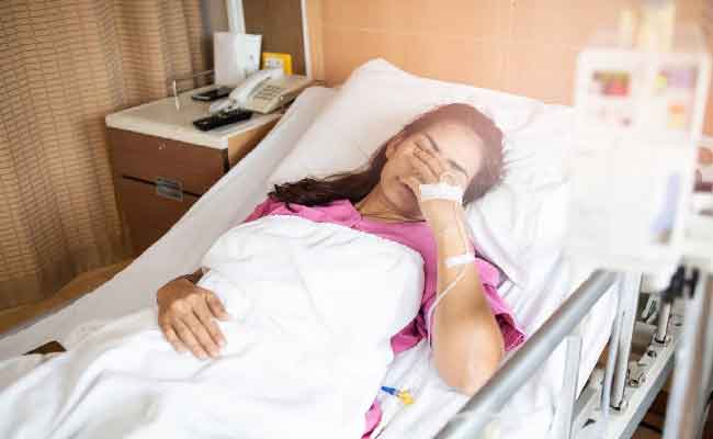 هل مسكنات الألم طويلة الأمد بعد الولادة القيصرية غير آمنة على الأم؟