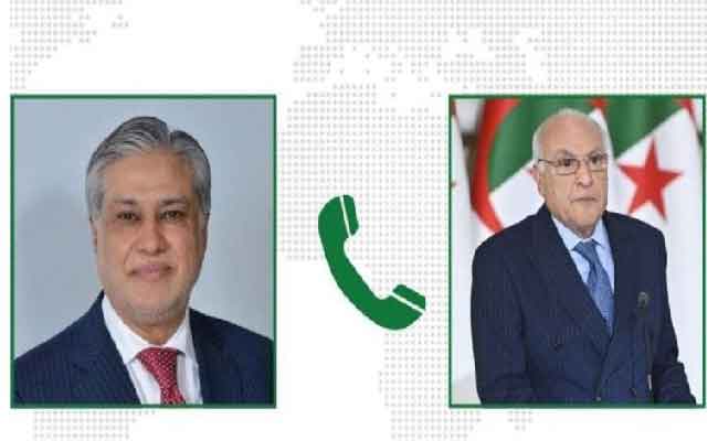 عطاف يتحادث هاتفيا مع نظيره الباكستاني...