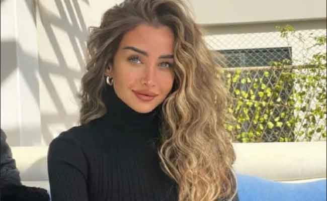 هنا الزاهد ترد على تهديدات أمير كرارة...وتكشف عن صورة طفولتها معه