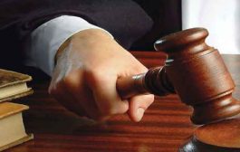 كهل يقاضي شقيقته الستينية بعد أن اكتشف سحبها 2850 أورو من حساب والده يوم وفاته