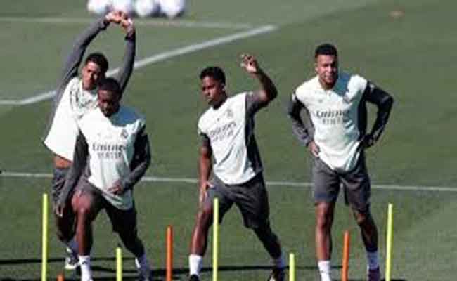 رغم حلم كأس العالم...نجم ريال مدريد يرفض الرحيل