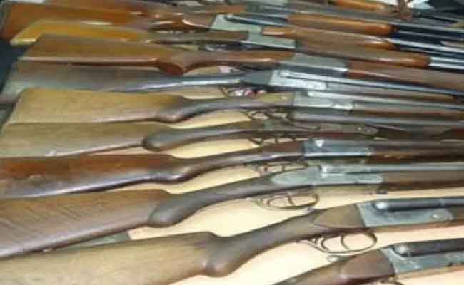 تفكيك شبكة إجرامية تحترف التهريب والمتاجرة بالأسلحة