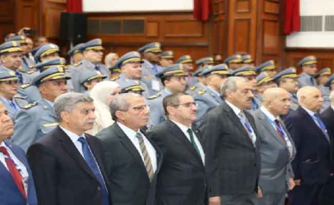 توقيع اتفاقية تعاون بين المحكمة العليا والجمارك