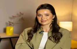 يسرا اللوزي تعلن مشاركتها في عمل مسرحي وتعلق: فخورة وسعيدة