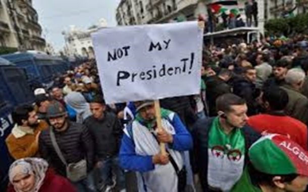 سياسة تكميم الافواه وقمع المواطنون تجاوزت حدود الجزائر لتصل لدول إقامة الجالية...