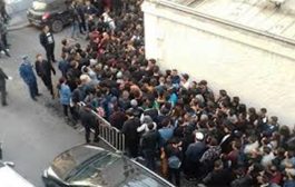 هجرة النخبة والصفوة المفكرة في الجزائر صوب اروبا تسهل سيطرة الجنرالات على القطيع