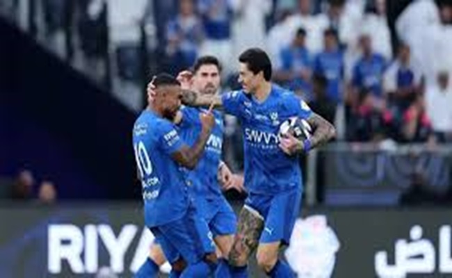 الهلال السعودي يفاجئ منتخب الأورغواي بطلب مثير...