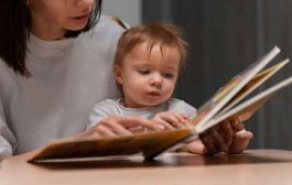 من عمر عام...علامات تدل على ذكاء طفلك تعلمي كيفية اكتشافها