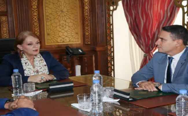 إشراف مداحي على تنصيب طيبة رئيسا لديوان وزارة السياحة والصناعة التقليدية