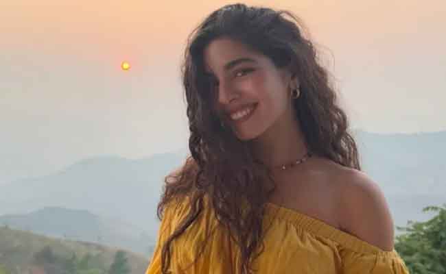 مايان السيد تحمس الجمهور لفيلم هيبتا بكواليس من الإسكندرية...