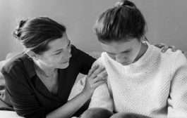 خطوات تُواجهين بها غضب ابنتك وابنك المراهق...ومتى يتحول إلى خطر؟