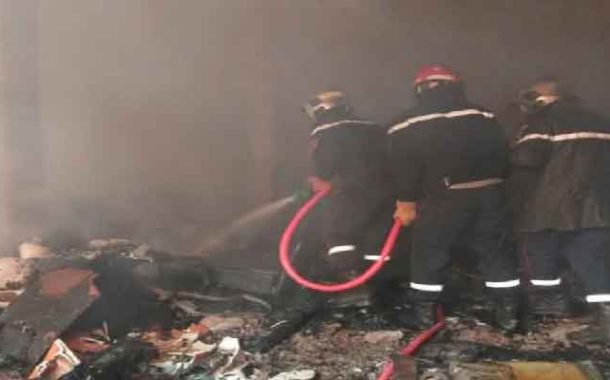 نشوب حريق في محل لبيع الأثاث يخلف مصابين ببشار