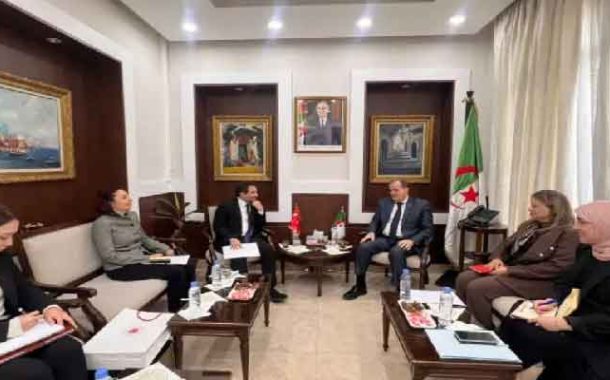 رزيق يتباحث مع السفير التركي تعزيز الشراكة التجارية بين البلدين