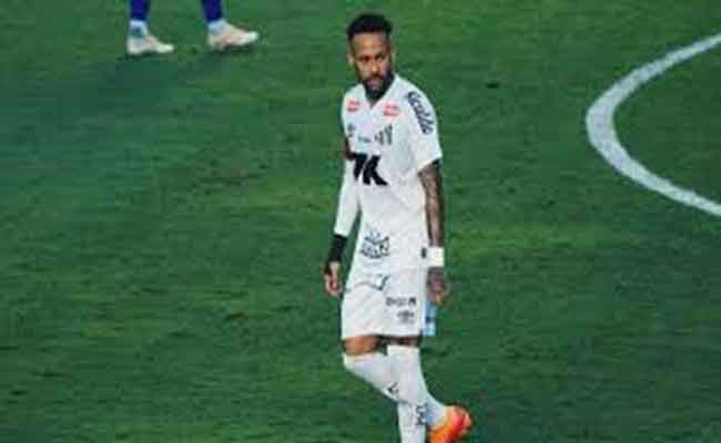 نيمار يعود للمشاركة في تعادل سانتوس مع فورتاليزا