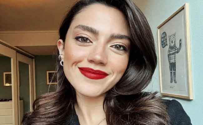 أجواء مبهجة...هكذا احتفلت ستيفاني عطا الله بيوم ميلادها